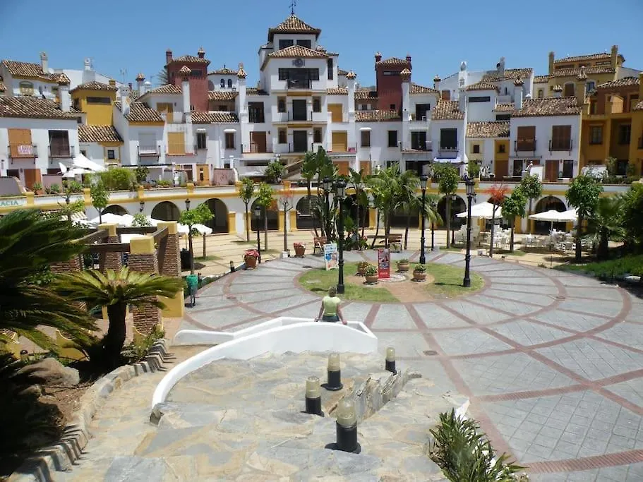 6-Bed Luxury Apartment In Marina Alcaidesa
